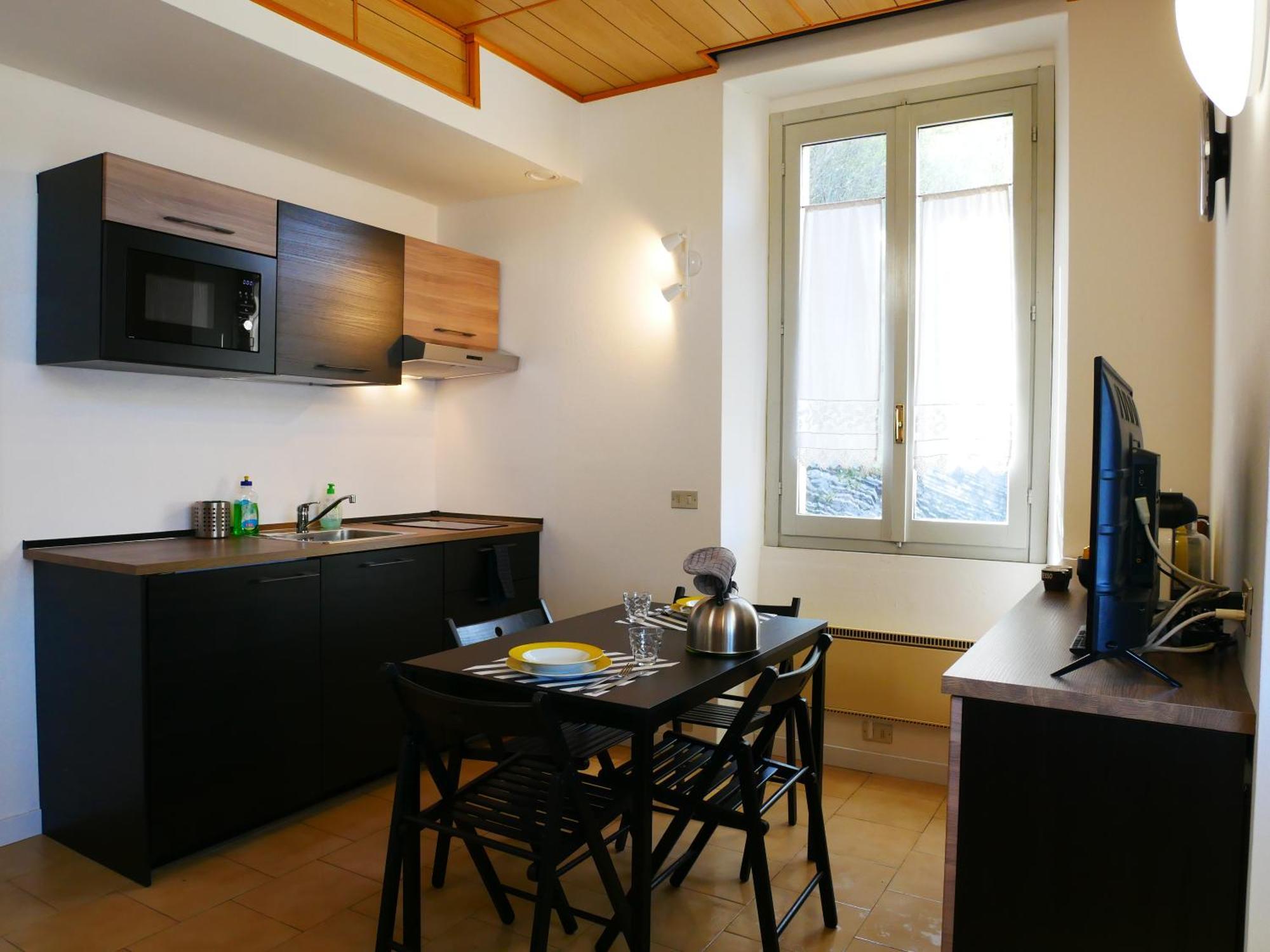 La Riva Appartamento Perledo ภายนอก รูปภาพ
